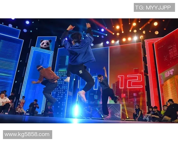 全国街舞大赛点评:广州滑板队在意识表现上的独特风格与创新探索 全国街舞大赛点评:广州滑板队在意识表现上的独特风格与创新探索