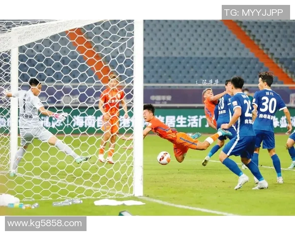 第4轮激战山东鲁能迎战浙江绿城力争主场全取三分 第4轮激战山东鲁能迎战浙江绿城力争主场全取三分