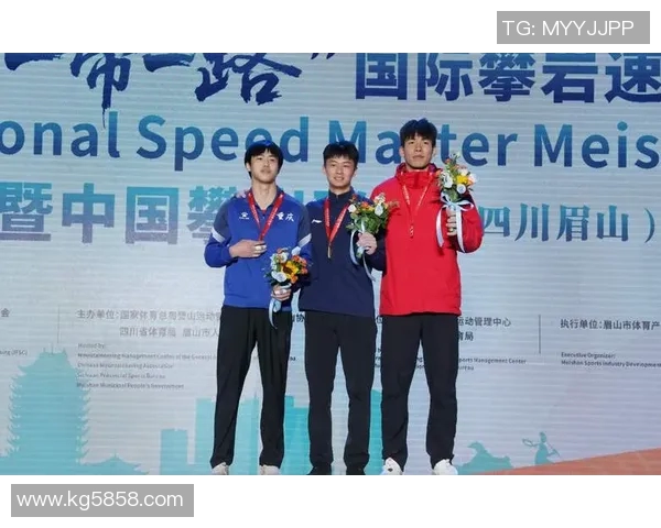 南京攀岩队勇夺全国攀岩速度排行榜第二名展现强大实力与团队精神